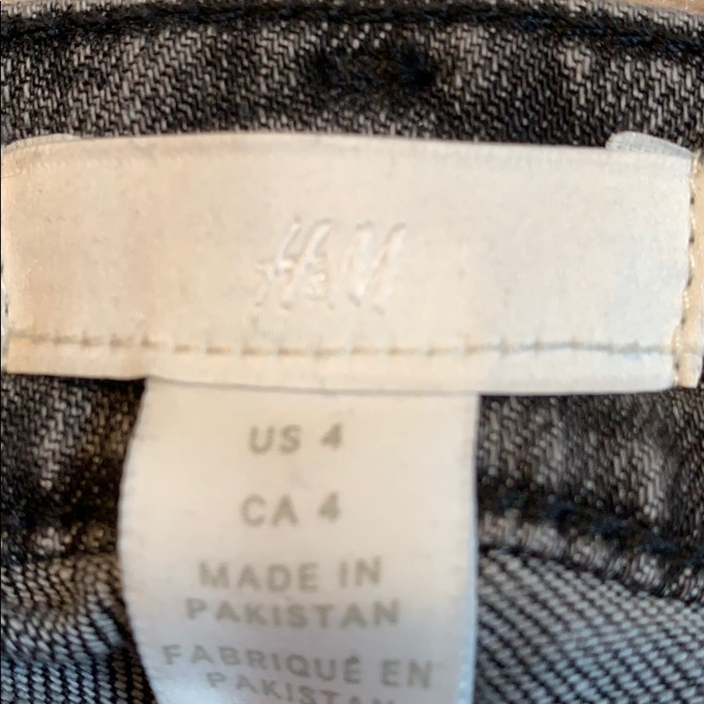 Jeans - Picture 3 of 4